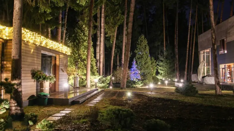 Частный дом в Николиной Горе, Московская область – ландшафтное освещение