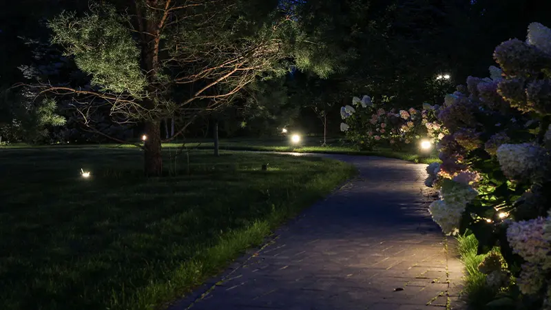 Загородный дом в КП Монолит, Московская область – ландшафтное освещение