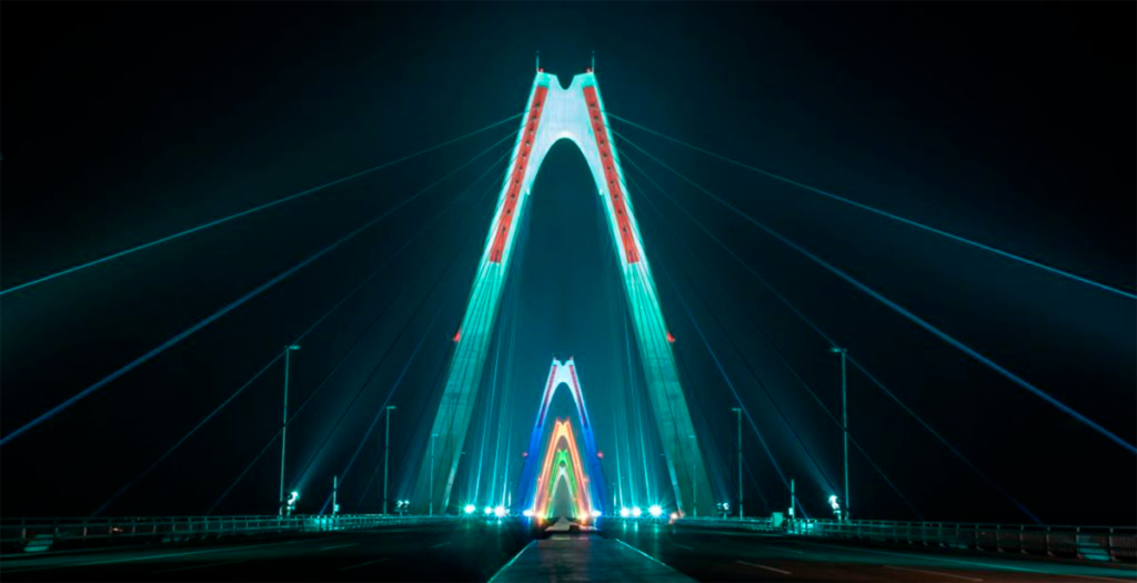 Picture-Hanoi-bridge-3-1024x561.png