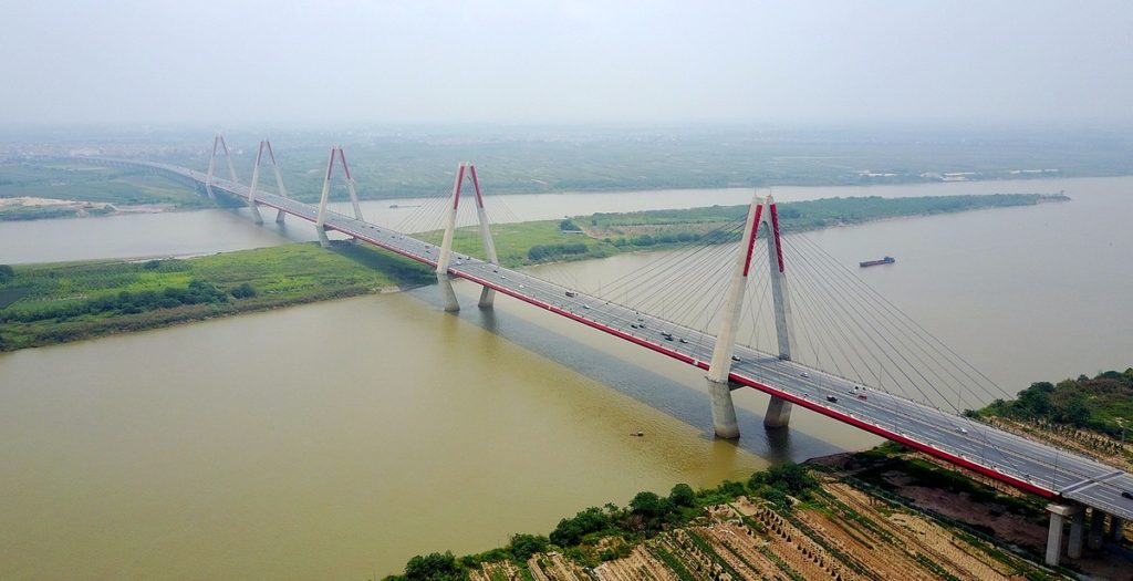 Picture-Hanoi-bridge-2-1024x525.jpg