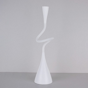 Настольная лампа офисная Elektrostandard Lola a043995