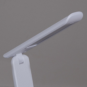 Настольная лампа офисная Reluce 00612 00612-0.7-01 WT