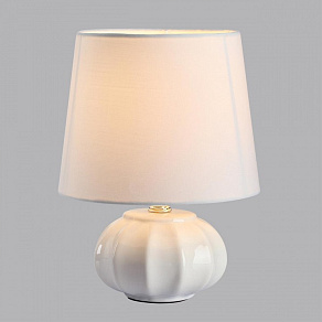 Настольная лампа декоративная Lumion Hama 8145/1Т