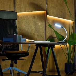 Настольная лампа офисная Uniel TLD-546 UL-00002233