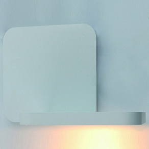 Накладной светильник Arte Lamp A1807 A1807AP-1WH