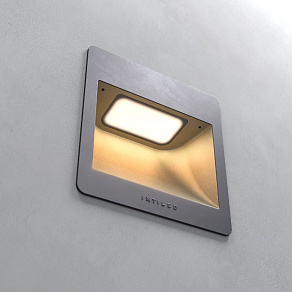 Настенный однолучевой светильник INTILED WALL IMB5 одноцветный диммируемый PWM 13Вт 220В