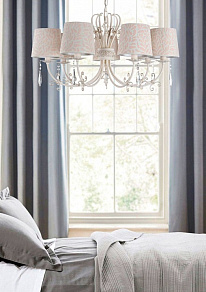 Подвесная люстра Maytoni Emilia ARM737-PL-07-W