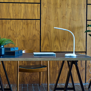 Настольная лампа офисная Uniel TLD-561 UL-00004463