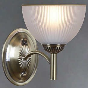 Бра ILLUMICO IL0653 IL0653-1WSQ-25AB ELITE