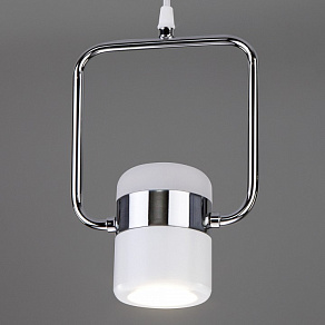 Подвесной светильник Eurosvet Oskar 50165/1 LED хром/белый