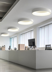 Накладной светильник Moderli Piero V2282-CL