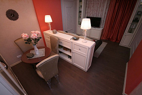 Настольная лампа декоративная Maytoni Triumph ARM288-00-G