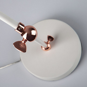 Настольная лампа офисная Eurosvet Loft 01024/1 белый