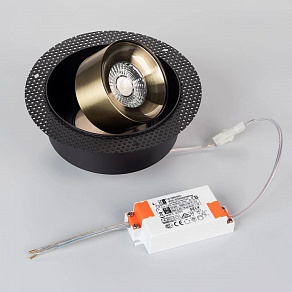 Встраиваемый светильник Arlight PLURIO 038075