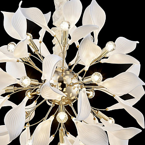 Подвесная люстра Wertmark Miranda WE123.18.303