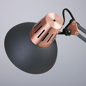 Настольная лампа офисная Eurosvet Worker 01020/1 черный