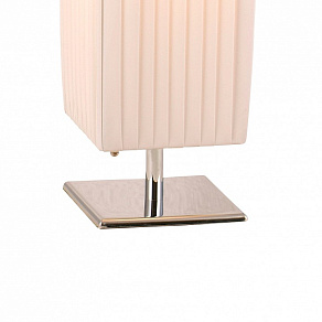 Настольная лампа декоративная Globo Bailey 24661