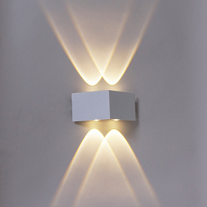 Накладной светильник Reluce  86856-9.2-001KT LED4W WT