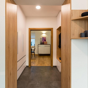 Накладной светильник Volpe ULM-Q240 UL-00009257