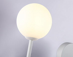 Бра с подсветкой Ambrella Light FL FL66388