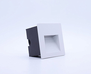 Встраиваемый светильник Italline  IT015-0307 white