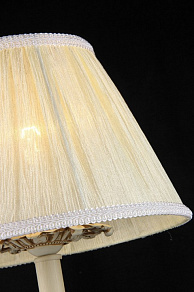 Настольная лампа декоративная Maytoni Olivia ARM326-00-W