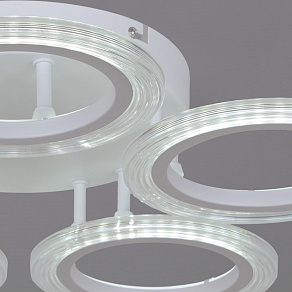 Потолочная люстра Reluce 09812 09812-3.3-05A WH