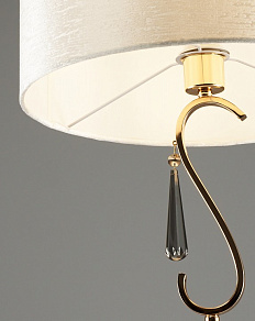 Торшер Moderli Caramel V10557-1F