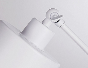 Настольная лампа офисная Ambrella TR TR8152