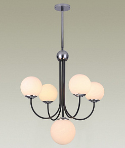 Люстра на штанге Moderli Svetlana V3001-5C
