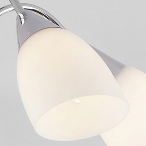 Люстра на штанге Eurosvet Ellene 30149/5 хром