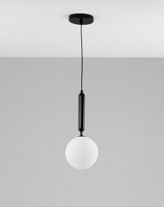 Подвесной светильник Moderli Glass V2020-1P