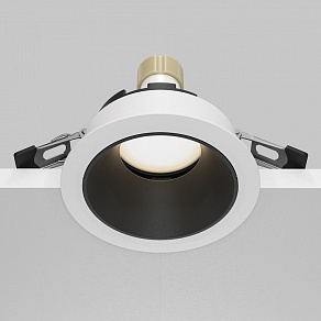 Встраиваемый светильник Maytoni Share DL051-GU10-01-BW