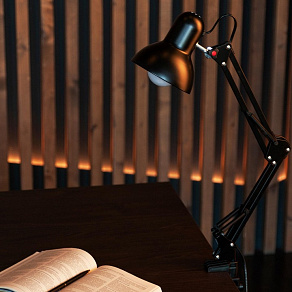 Настольная лампа офисная Uniel TLI-221 UL-00002120