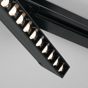 Светильник на штанге Elektrostandard Garda 85018/01 черный