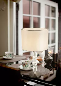 Настольная лампа декоративная Maytoni Monte Carlo DIA091TL-01BZ