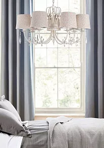 Подвесная люстра Maytoni Emilia ARM737-PL-07-W