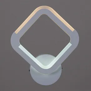 Бра Reluce 9821 09821-3.2-01 WH