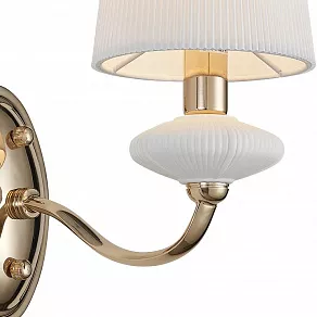 Бра Favourite Concordia 2137-1W