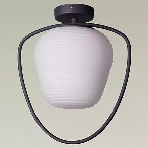 Светильник на штанге Moderli Julia V2882-1C