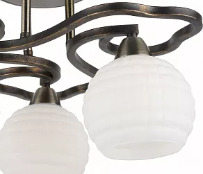 Потолочная люстра Arte Lamp Lana A6379PL-3GA