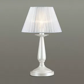 Настольная лампа декоративная Lumion Hayley 3712/1T