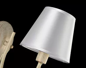 Бра Maytoni Marquis ARM327-01-W