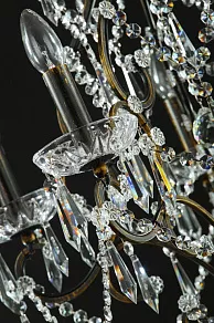 Подвесная люстра Maytoni Castle DIA903-18-R