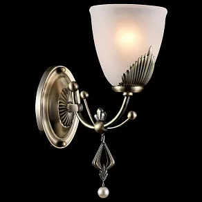 Бра Maytoni Basil RC146-WL-01-R