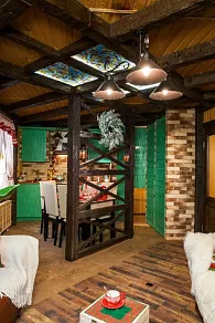 Подвесная люстра Maytoni Iron H104-03-R