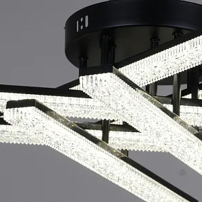 Потолочная люстра Reluce 03749 03749-3.3-06C BK