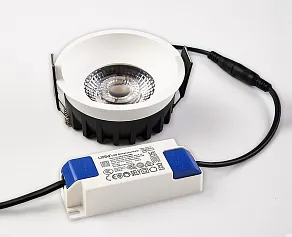 Встраиваемый светильник Italline IT08-8042 IT08-8042 white 3000K