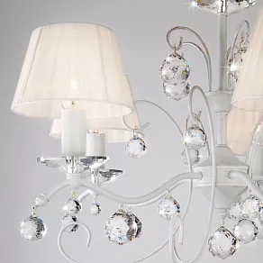 Подвесная люстра Eurosvet Эстель 10058/5 белый с золотом/прозрачный хрусталь Strotskis