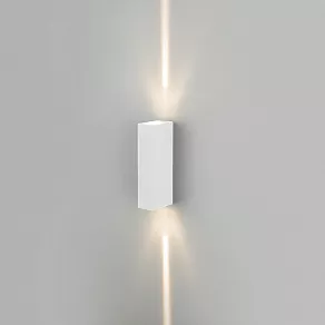 Накладной светильник Elektrostandard Blaze 35136/W белый